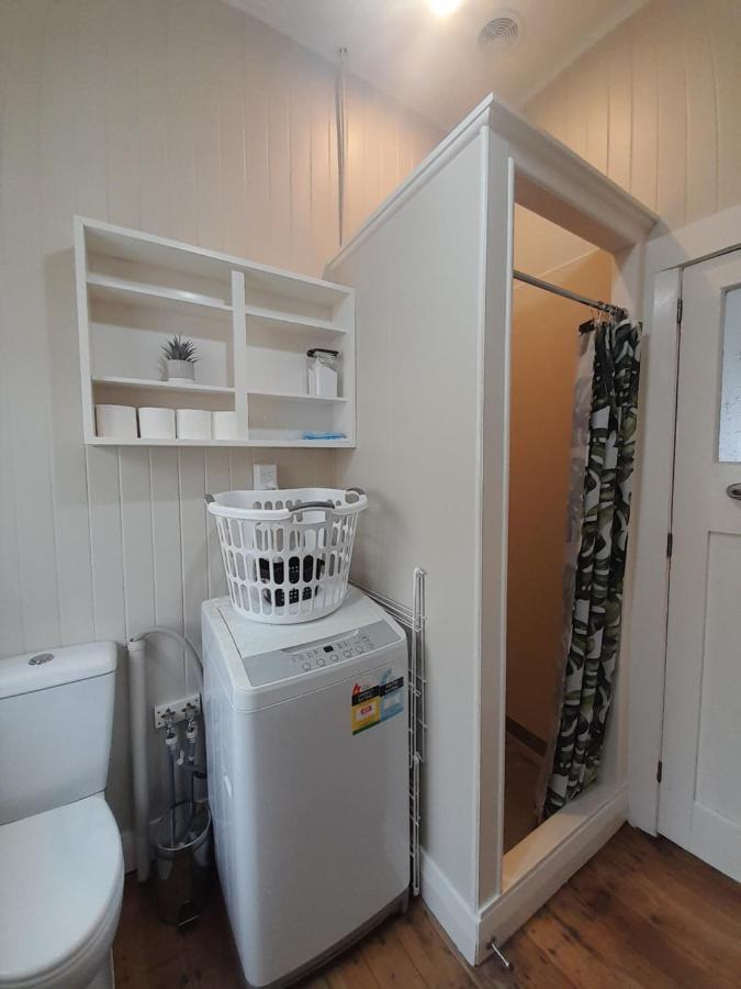 Character 1-Bedroom Unit Masterton Eksteriør billede