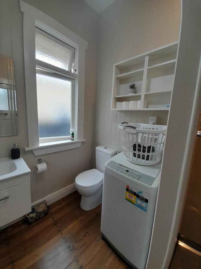 Character 1-Bedroom Unit Masterton Eksteriør billede