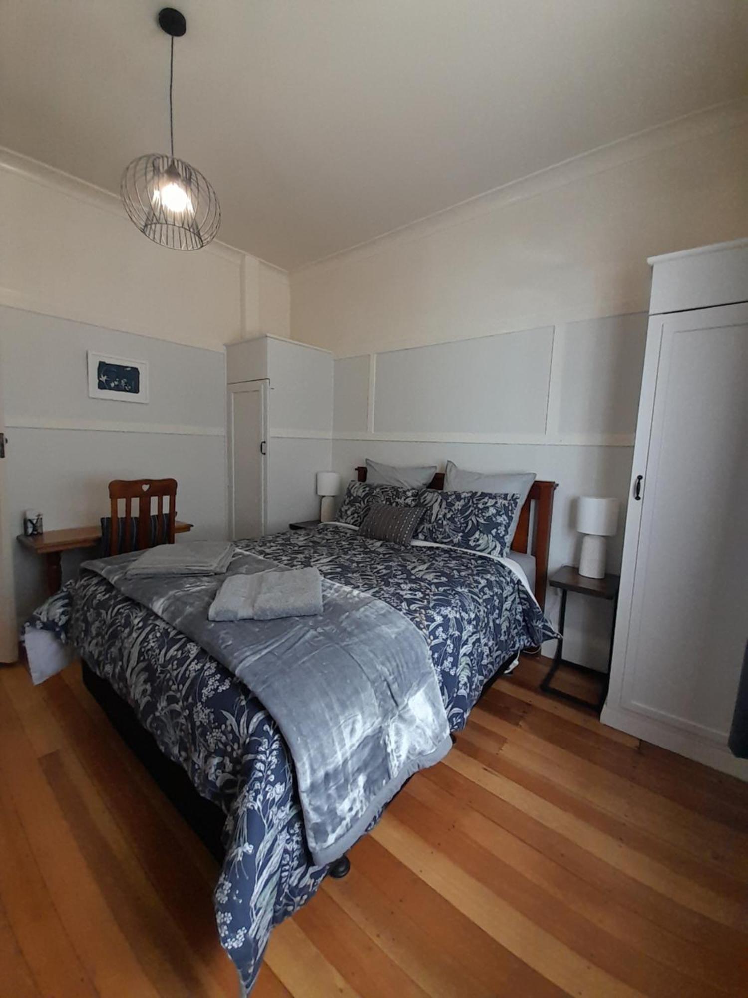Character 1-Bedroom Unit Masterton Eksteriør billede